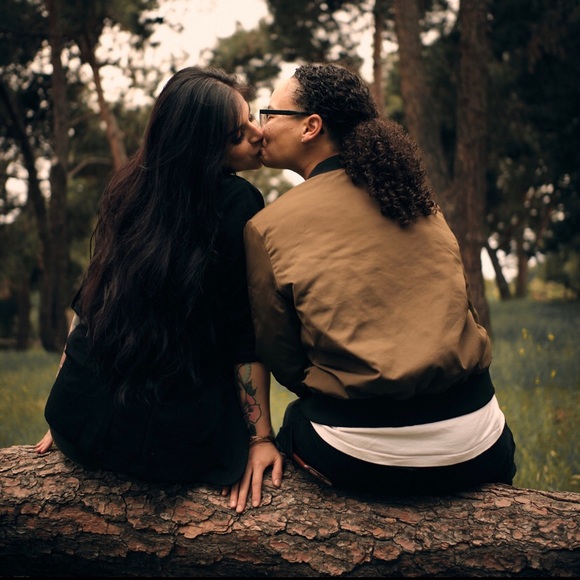 Meet your Posher, Kimberly - Picture 5 of 8